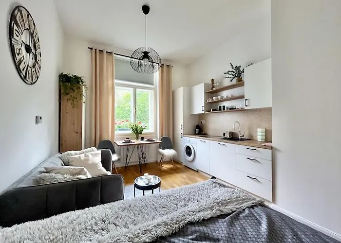 Beautiful Near Muzeum *